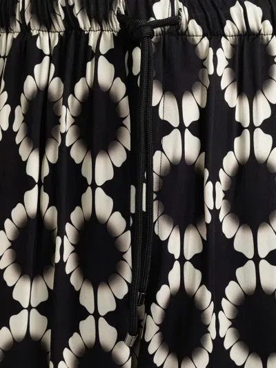 Laneus Drawstring-fastening Patterned Shorts In Black