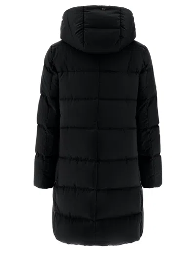Herno Black Down Jacket With Fixed Hood And Quilted Design In Tech Fabric Woman