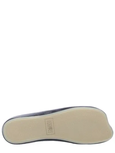Mm6 Maison Margiela Anatomical Leather Sabot In Black
