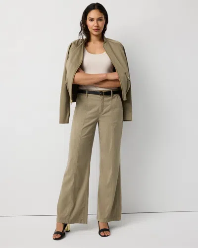 White House Black Market Pret Extra High-rise Wide Leg Jean