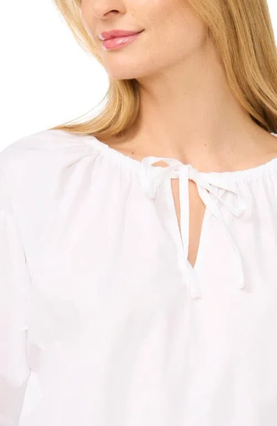 Cece Drop Shoulder Split Neck Top In White