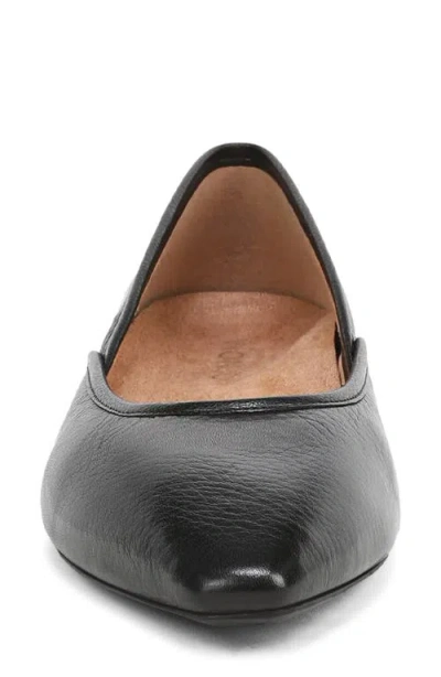 Vionic Gracia Flat In Multi