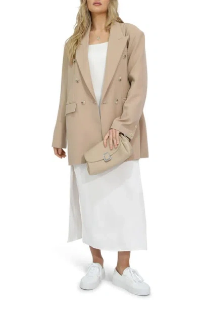 Belle & Bloom Found In Brown