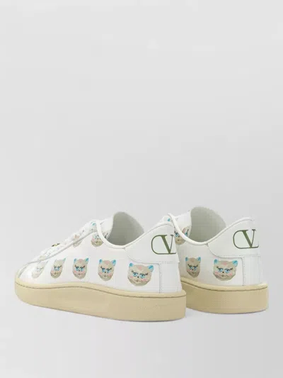 Valentino Garavani Royco Vlogo Cat-print Leather Sneakers In White