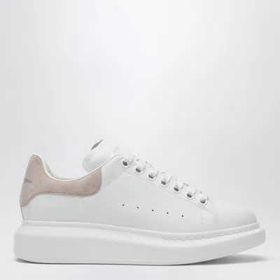 Alexander Mcqueen White Leather Sneakers With Powder Pink Suede Heel In Neutral