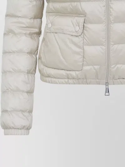 Moncler White Crop Down Jacket With Drawstring In White