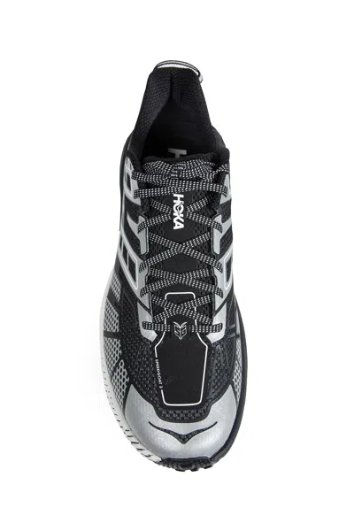 Hoka U Speedgoat 2ts Black Low Top Sneakers With Printed Laces And Logo Lettering On The Side In Tech Fab