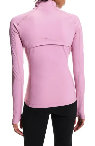 On Zip Studio Jacket In Pink