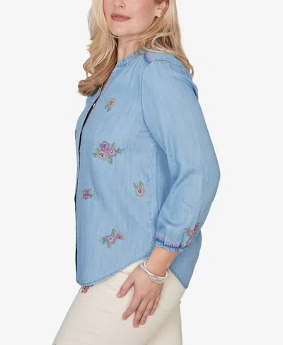 Alfred Dunner Plus Size Beachcomber Floral Embroidered Button Front Closure Top In Blue