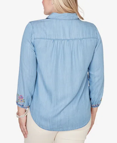Alfred Dunner Plus Size Beachcomber Floral Embroidered Button Front Closure Top In Blue