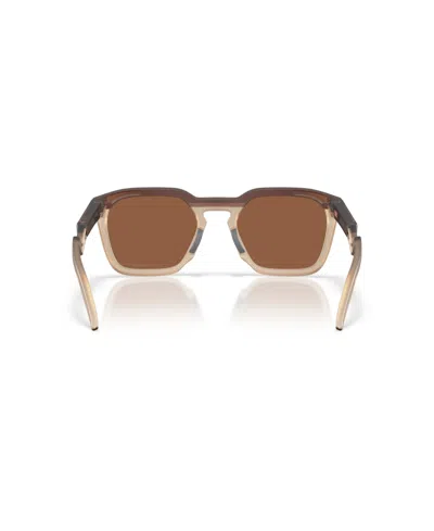 Oakley Unisex Sunglasses Oo9533 Hstn Sq In Gold