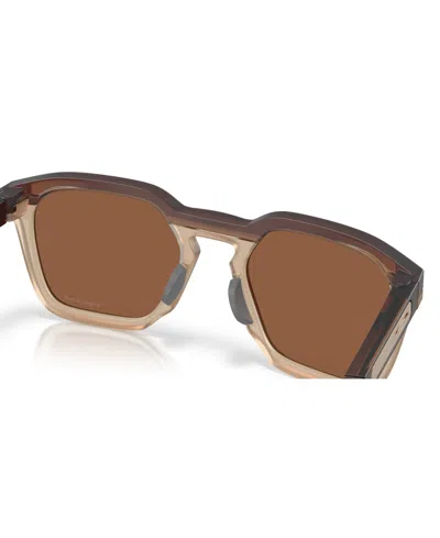 Oakley Unisex Sunglasses Oo9533 Hstn Sq In Gold