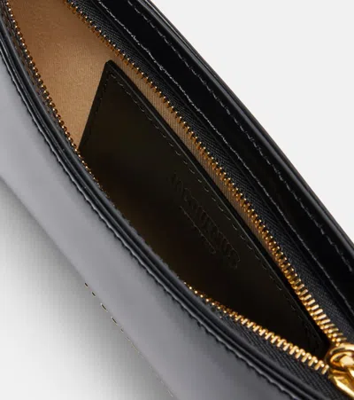 Jacquemus Ex 24hbaw00404ac18a01 Le Petit Bisou Chaine Shoulder Bags Black In Black