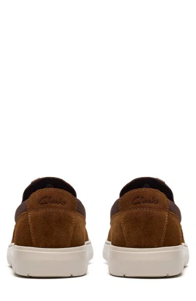 Clarks Flexwell Step Loafer In Brown