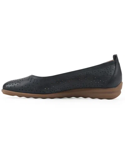 Cliffs By White Mountain Cortney Perforated Ballet Flat In Black