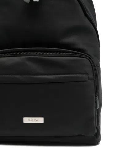 Calvin Klein Logo-plaque Backpack In White