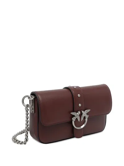 LOVE ONE 皮质斜挎包