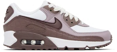 Nike Air Max 90 Sneaker In Brown