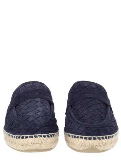 Castaã±er Java Blue Espadrillas With Contrasting Stitching And Pull-tab At The Heel In Suede Man In Blue