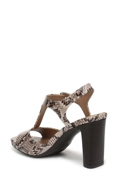 Naturalizer Marlowe T-strap Sandal In Brown