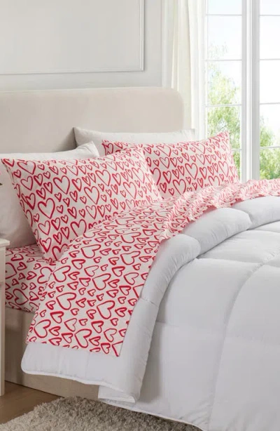 Hallmark Heartstring Sheet Set In Red