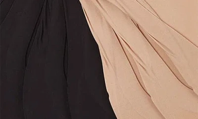 Memoi Assorted 7-pack Fine Edge Sock Liners In Multi