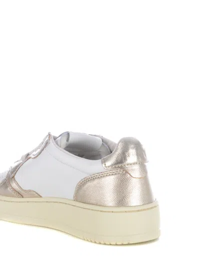 Autry Medalist Low Bicolor White Platinum Sneakers In Multi