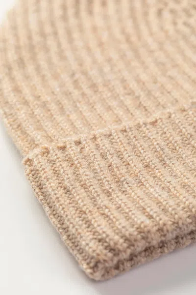 Johnstons Of Elgin Natural Ribbed Cashmere Beanie In Brown