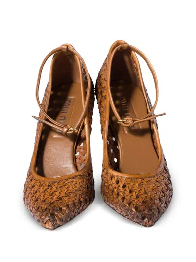Miu Miu 80 Woven Leather Pointed Pumps In Brown