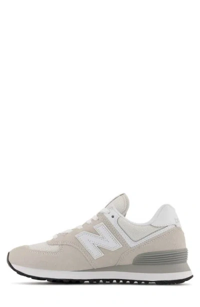 New Balance 574 Sneaker In White