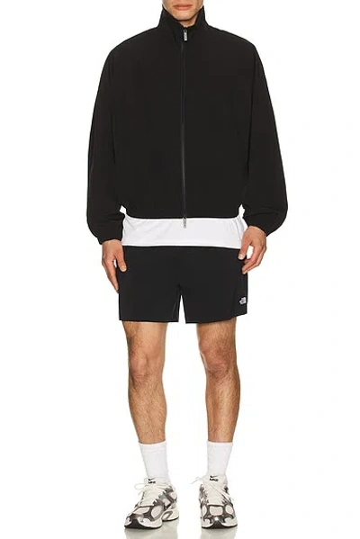 The North Face Class V Pathfinder Pull On Short 5 In Tnf Black