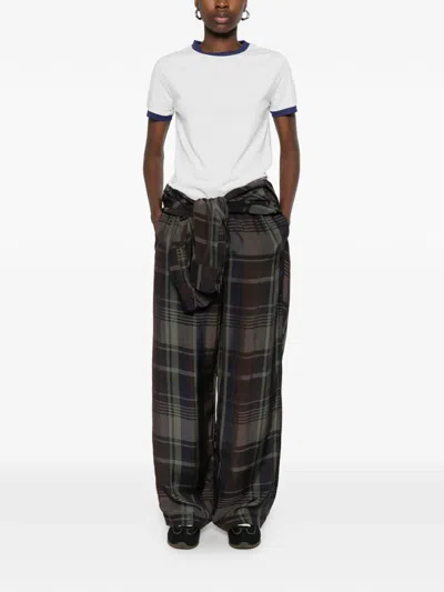 Apc A. P.c. Contrasting-trim T-shirt In Gray