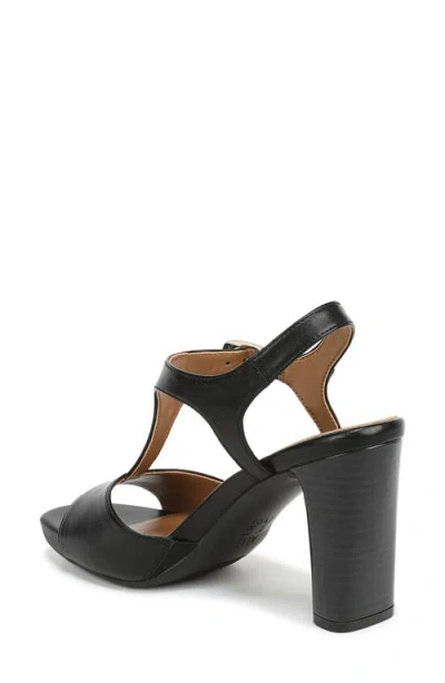 Naturalizer Marlowe T-strap Sandal In Black