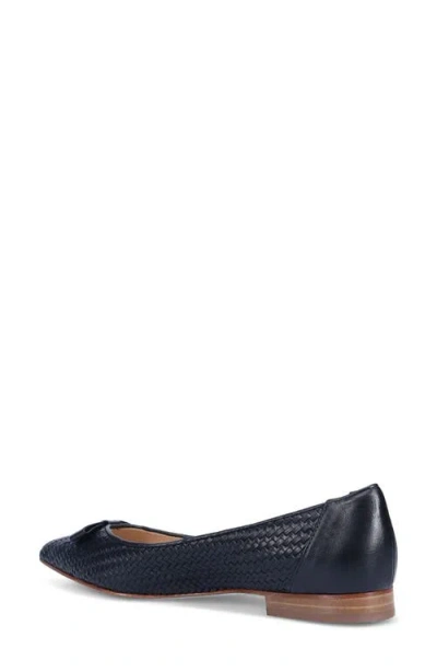 Ron White Jada Pointed Toe Flat In Black