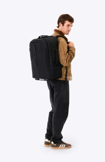 Beis Béis The Pro Rolling Backpack In Black
