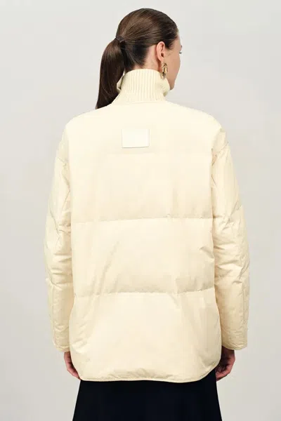 Fabrique Dove Stand Collar Quilted Down Jacket In High-density Down-proof In White