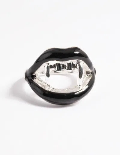 Lovisa Silver Bite Me Ring In Black