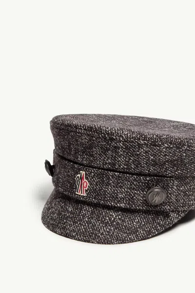 Moncler Wool Cap In Gray