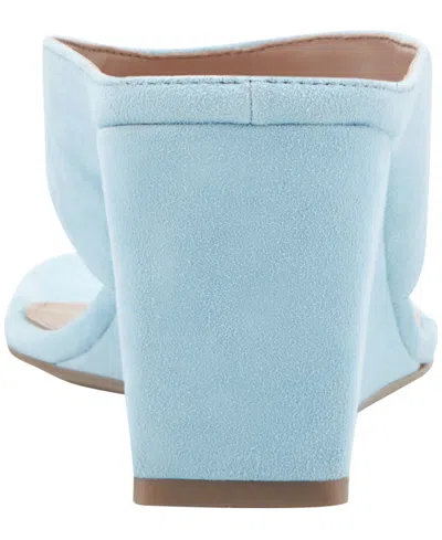 Marc Fisher Ltd Udena Wedge Flip Flop In Blue