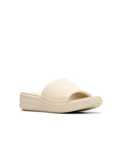 Clarks Drift Twist Wedge Sandal In Neutral
