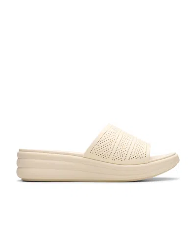Clarks Drift Twist Wedge Sandal In Neutral