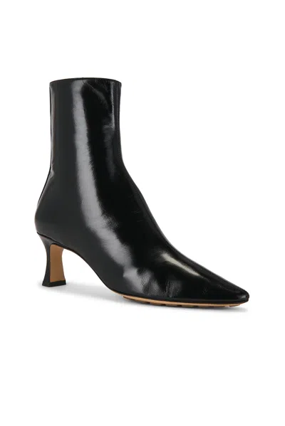 Bottega Veneta Sofia Ankle Boot In Black