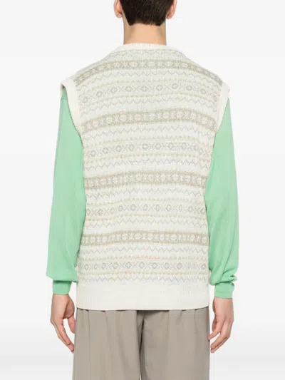 Kiton V-neck Patterned Vest In Gray