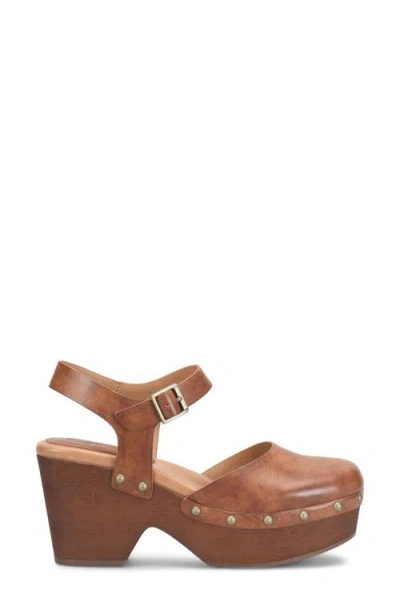 Korks Lapra Platform Clog In Brown