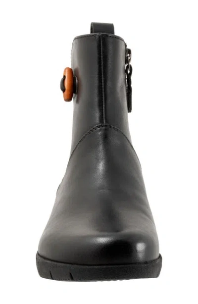 Softwalk Adelaide Bootie In Black