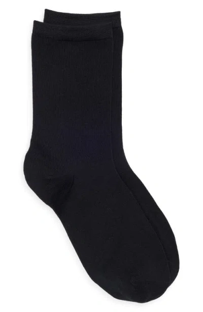 Nordstrom Solid Flat Knit Dress Socks In Black