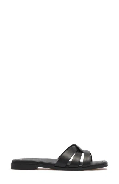 Frankie4 Jac Slide Sandal In Black