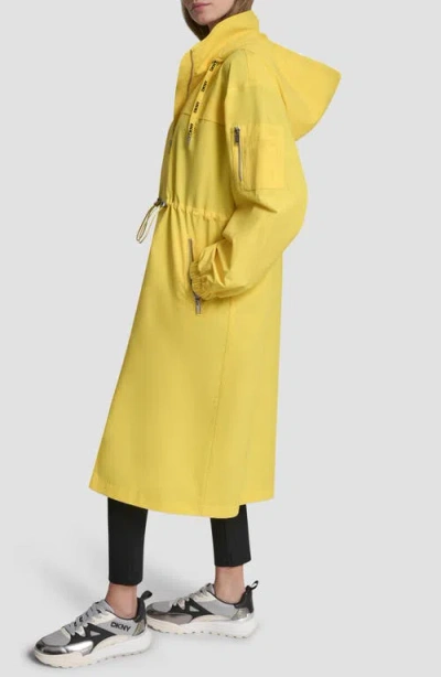 Dkny 1989 Logo Walker Anorak In Yellow