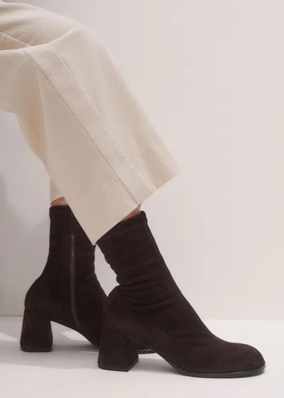 Me+em Ankle Stretch Boot Deep Chocolate In Brown