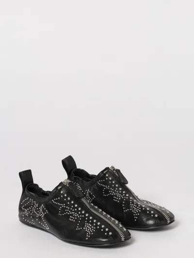 Chloé Low Top Sneakers Pull Tab Round Toe In Black